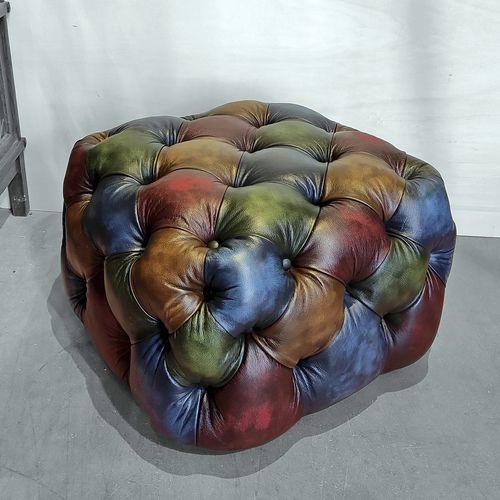 Ottoman chesterfield - Harleq - en cuir / carré / rectangulaire