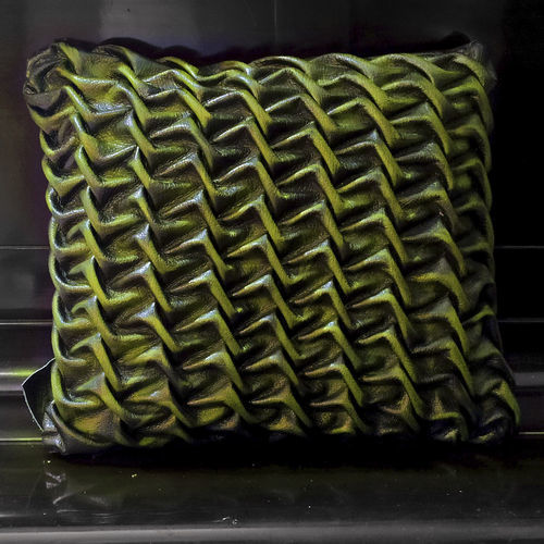 Oreiller en cuir - WAVES - Harleq - rectangulaire / résidentiel