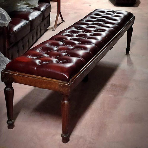 Banc chesterfield - Harleq - en bois / en cuir / sans dossier