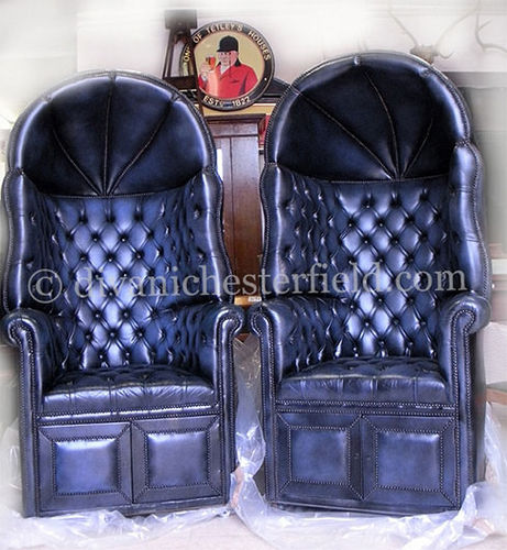 Fauteuil chesterfield - VINTAGE : PORTER'S  - Harleq - en cuir / avec dossier haut / bleu