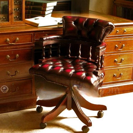 Chaise de bureau contemporaine - CAPTAIN - Harleq - d'intérieur / en cuir / avec piètement en bois