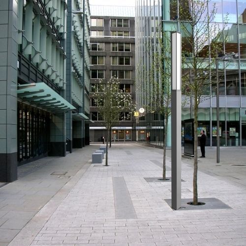 Colonne lumineuse contemporaine - SQ SMART - BSI LIGHTING TECHNOLOGIES INC. - en inox / en fonte d'aluminium / en aluminium extrudé