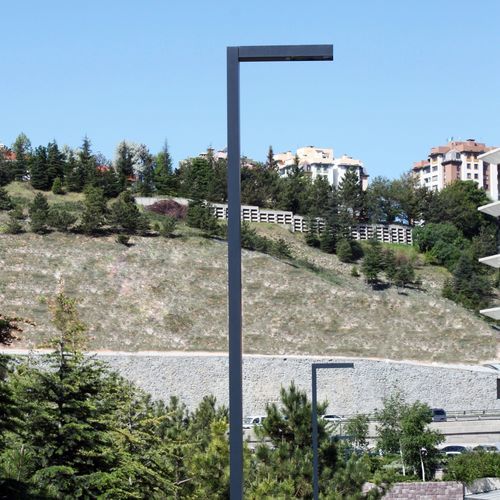 Lampadaire urbain - IMISTRAL - BSI LIGHTING TECHNOLOGIES INC. - contemporain / en fonte d'aluminium / en acier inoxydable