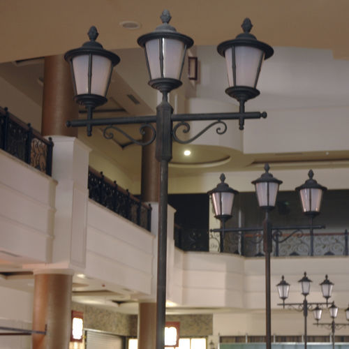 Lampadaire urbain - IBAROS - BSI LIGHTING TECHNOLOGIES INC. - contemporain / en fonte d'aluminium / en acier inoxydable