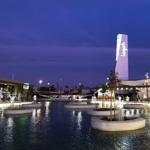 Borne d'éclairage urbaine - IOMNI - BSI LIGHTING TECHNOLOGIES INC. - design minimaliste / en acier inoxydable / en polycarbonate