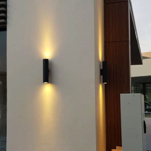 Applique murale contemporaine - ITUBO - BSI LIGHTING TECHNOLOGIES INC. - d'intérieur / face en verre trempé / en fonte d'aluminium