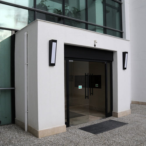 Applique murale contemporaine - IPARK - BSI LIGHTING TECHNOLOGIES INC. - de jardin / en fonte d'aluminium / en acier inoxydable