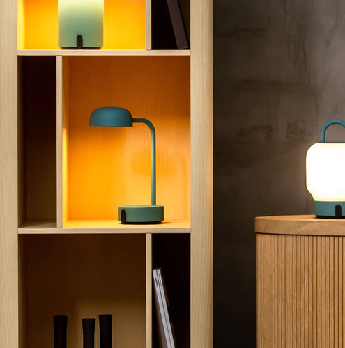 Lampe de table - FOKUS - kooduu - de bureau / en acier / en PMMA