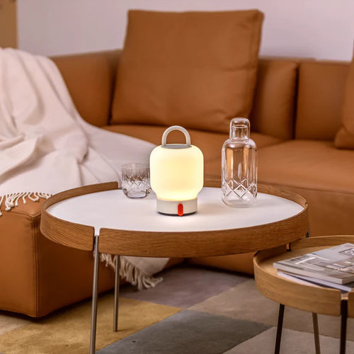 Lampe de table - LOOME - kooduu - baladeuse / en acier à revêtement par poudre / en Opalflex®