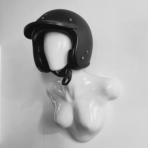 Support de casque en céramique émaillée - WHITE BESSIE - FRANCOLLECTION - mural / fait main