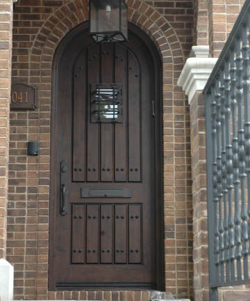 Porte d'entrée - OLD WORLD : OW-211 - Granddoors - en aulne / battante / semi-vitrée