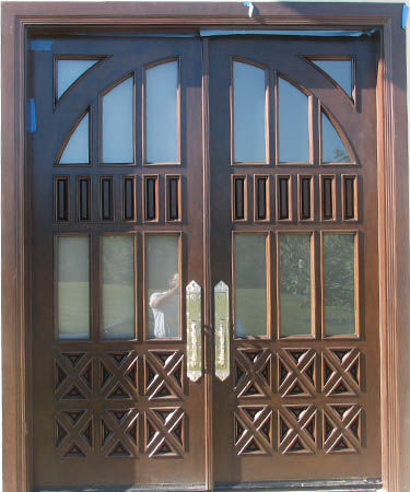 Porte d'entrée - OLD WORLD : OW-219 - Granddoors - en acajou / battante / semi-vitrée