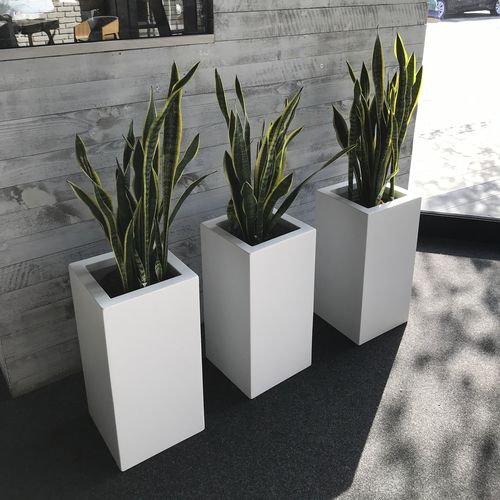 Pot de jardin en composite - TOWER - KAMA - à poser / carré / en hauteur