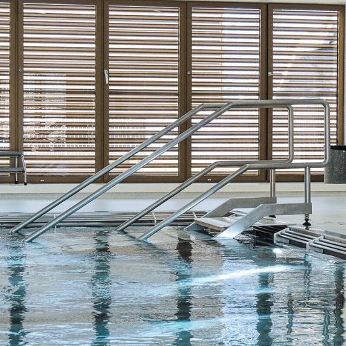 Escalier de piscine en plastique - France REVAL - en inox / avec antidérapant