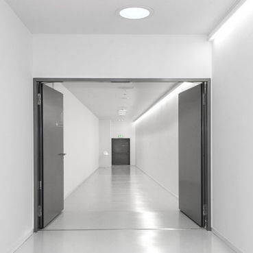 Porte d'intérieur - Ludwig Elkuch AG - en métal / battante / contemporaine