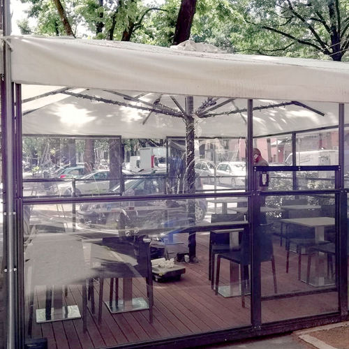 Panneau pare-vent en métal - Screen Up - Eredi di Pozza, IL PARCO - en verre / professionnel