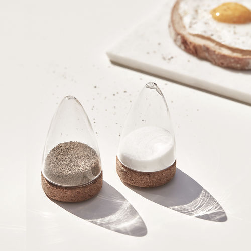 Salière et poivrière en verre soufflé - BOEIEN - puik - en liège