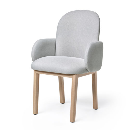 Chaise contemporaine - DOST - puik - d'intérieur / en tissu / avec piètement en bois
