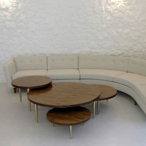 Table basse contemporaine - NESOI - ANAKTAE - en noyer / avec piètement en noyer / ronde