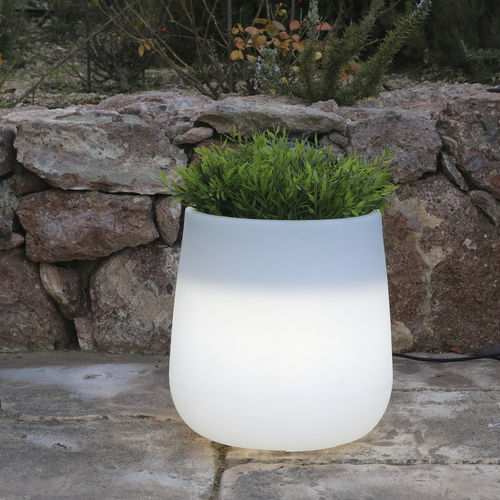 Pot de jardin en polyéthylène - CAMELIA 40 - NEWGARDEN - rond / lumineux / résidentiel