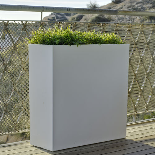 Cache-pot en polypropylène - JUNCO  - NEWGARDEN