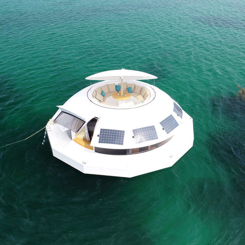 Micro-maison flottante - LOFT - ANTHENEA - modulaire / contemporaine / en béton