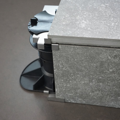 Système de fixation acier - EDGE FINISH - SOLIDOR - pour aménagement extérieur / pour plancher / pour extérieur