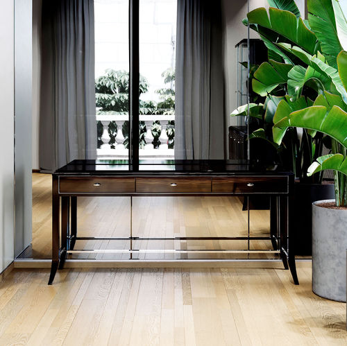 Console classique - RELIEF 150 - ITALIANELEMENTS - en noyer américain / en eucalyptus / avec piètement en bois laqué
