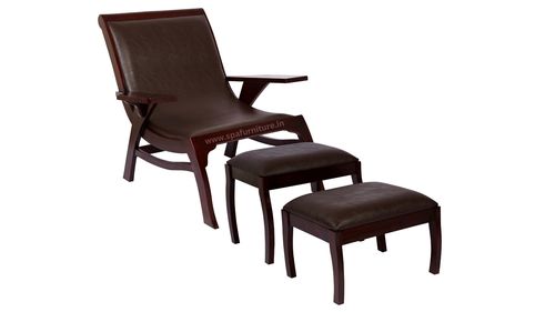 Fauteuil de massage en simili cuir - Anandi - Esthetica Spa and Salon Resources Private Limited - en bois / avec repose-pieds