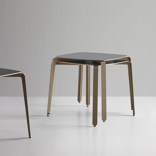 Table contemporaine - CUA - Mobboli - en contreplaqué / avec piètement en métal / rectangulaire