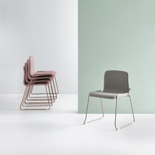 Chaise contemporaine - HUG - Mobboli - d'intérieur / en placage de bois / en polypropylène