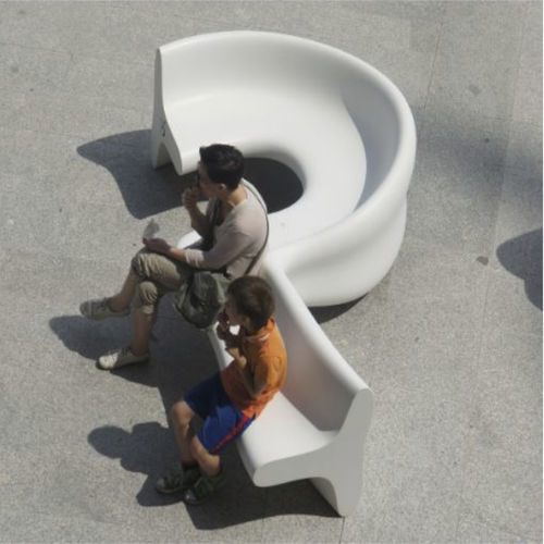 Banc public design original - CITY ALPHABET B  - Astrini Design - stratifié / avec dossier / pour école