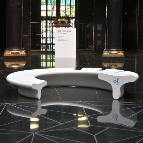 Banc public design original - CITY ALPHABET G - Astrini Design - en fibre de verre / stratifié / avec range-vélo intégré