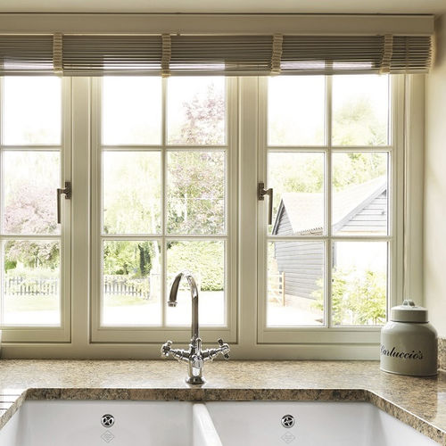 Fenêtre en bois - MOCK - STORM-PROOF WITH HORNS - Authentic Timber Windows Ltd - battante / à guillotine / à double vitrage