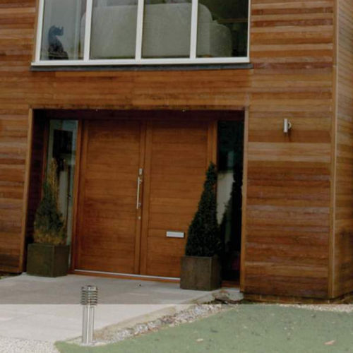 Porte-fenêtre battante - Authentic Timber Windows Ltd - en bois / à double vitrage / de sécurité