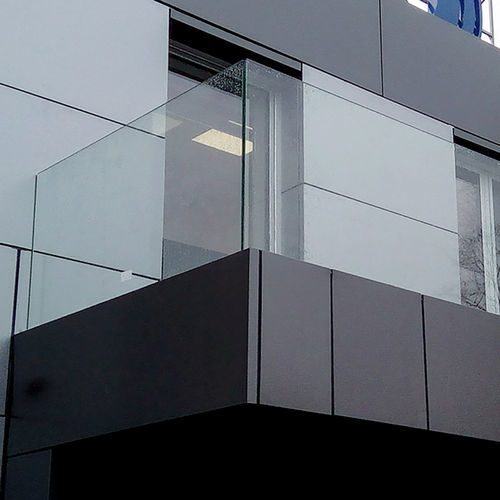 Garde-corps en verre - VETRO - Aluminante - à panneaux en verre / d'extérieur / pour balcon