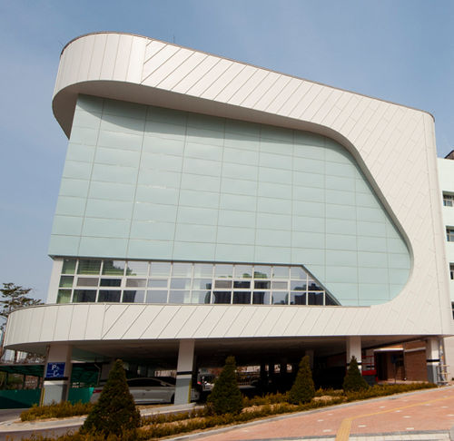 Bardage en panneaux - ALUSTEEL - DSP Co., Ltd. - en aluminium / durable / lisse