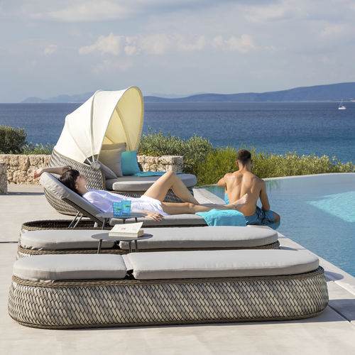 Bain de soleil contemporain - Howvin outdoor furtniture - en tissu / en rotin / en aluminium