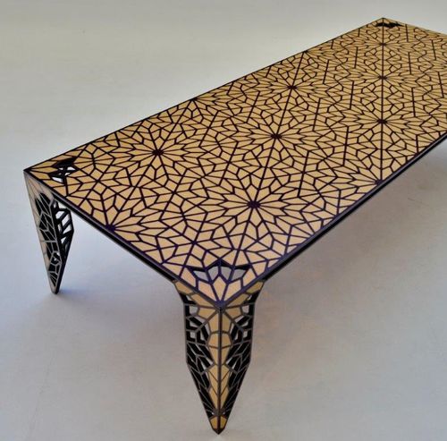 Table classique - SELA - Mikodam - en chêne / en noyer / en placage de bois