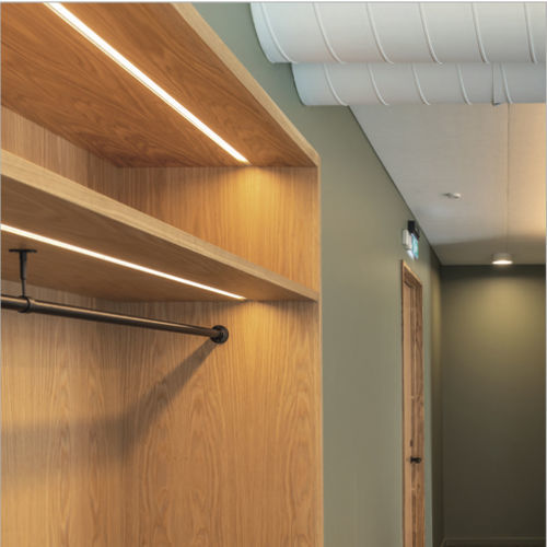 Profil éclairant en saillie - SLC A1 - The Light Group - à LED / professionnel