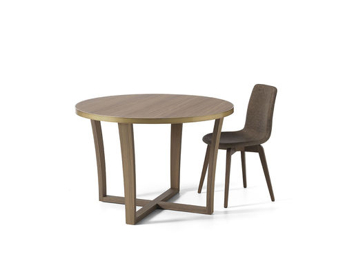 Table contemporaine - AN 304 - MOLETTA MOBILI - en noyer / avec piètement en bois / ronde