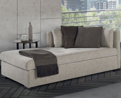 Chaise longue contemporaine - MOSCOVA BASSA  - Conte - en tissu / en cuir