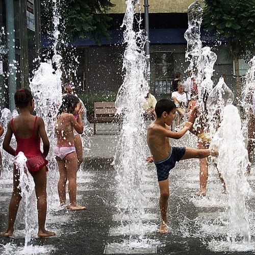 Fontaine publique - Urban Wet Lines® - Urban Wet Lines - pour parc aquatique / au sol / en acier inoxydable