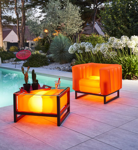 Table basse lumineuse - Yoko - MOJOW DESIGN - contemporaine / en polyuréthane / avec piètement en aluminium