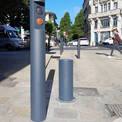 Borne de contrôle d'accès - CITIFIX 661 - BORNES ESCAMOTABLES ET SYSTEMES - BES - anti-stationnement / de protection / en acier