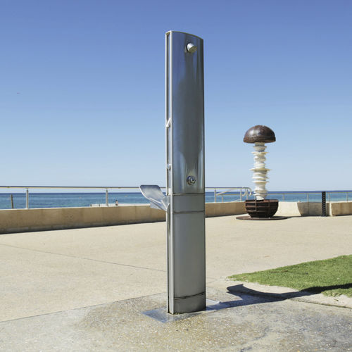Douche de jardin en acier inoxydable - AQUAFIL FLEXISHOWER - CIVIQ - pour espace public