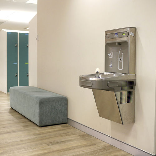 Fontaine à eau avec commande électronique - ELKAY EZH2O - CIVIQ - murale / encastrable / d'extérieur
