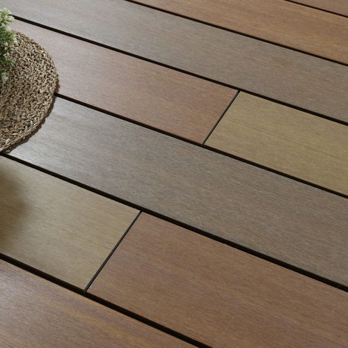 Lame de terrasse WPC - EXOTICS - FIBERDECK - beige / noire / aspect bois