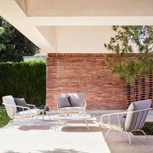 Fauteuil contemporain - NANSA - Musola - en tissu / en aluminium / avec coussin amovible