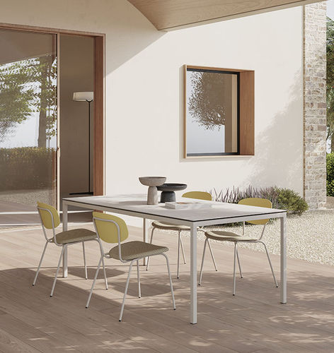 Ensemble table et chaises contemporain - VAIREA - Musola - de terrasse / de jardin / en métal